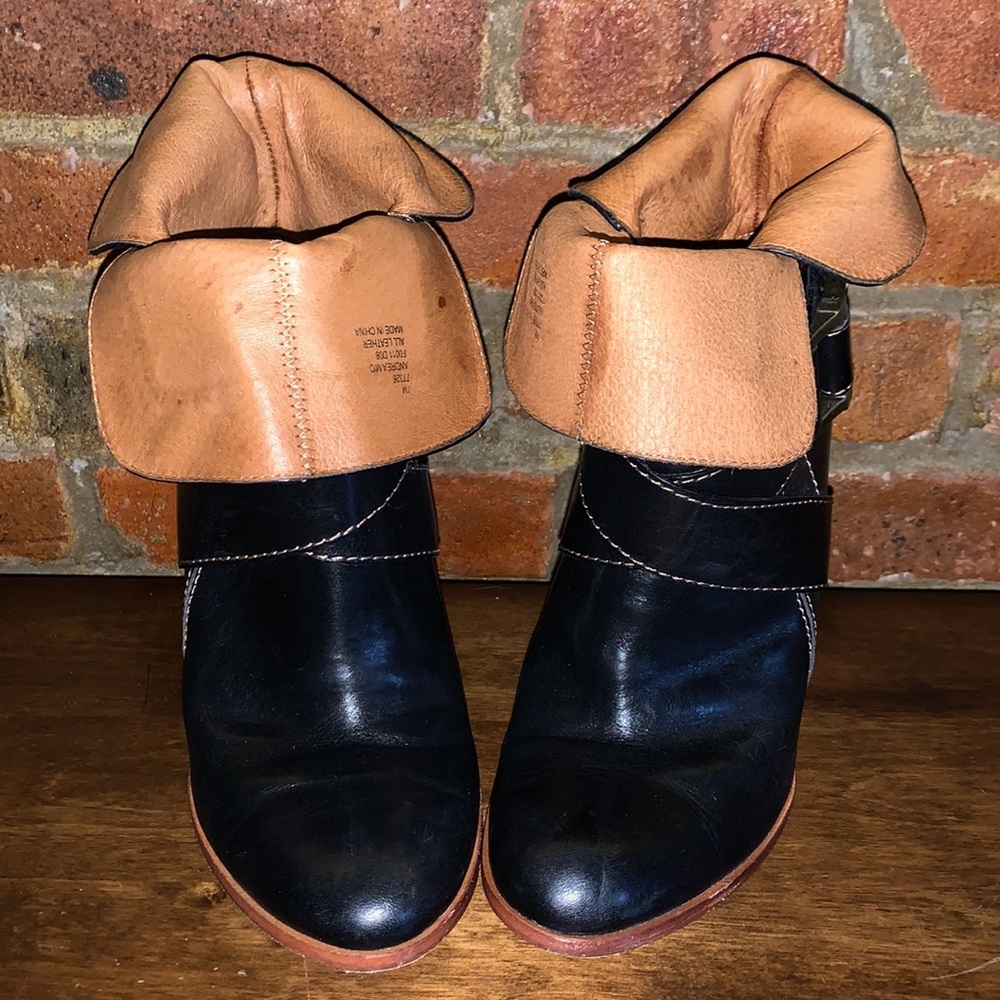 Frye Boots - Picture 9 of 11